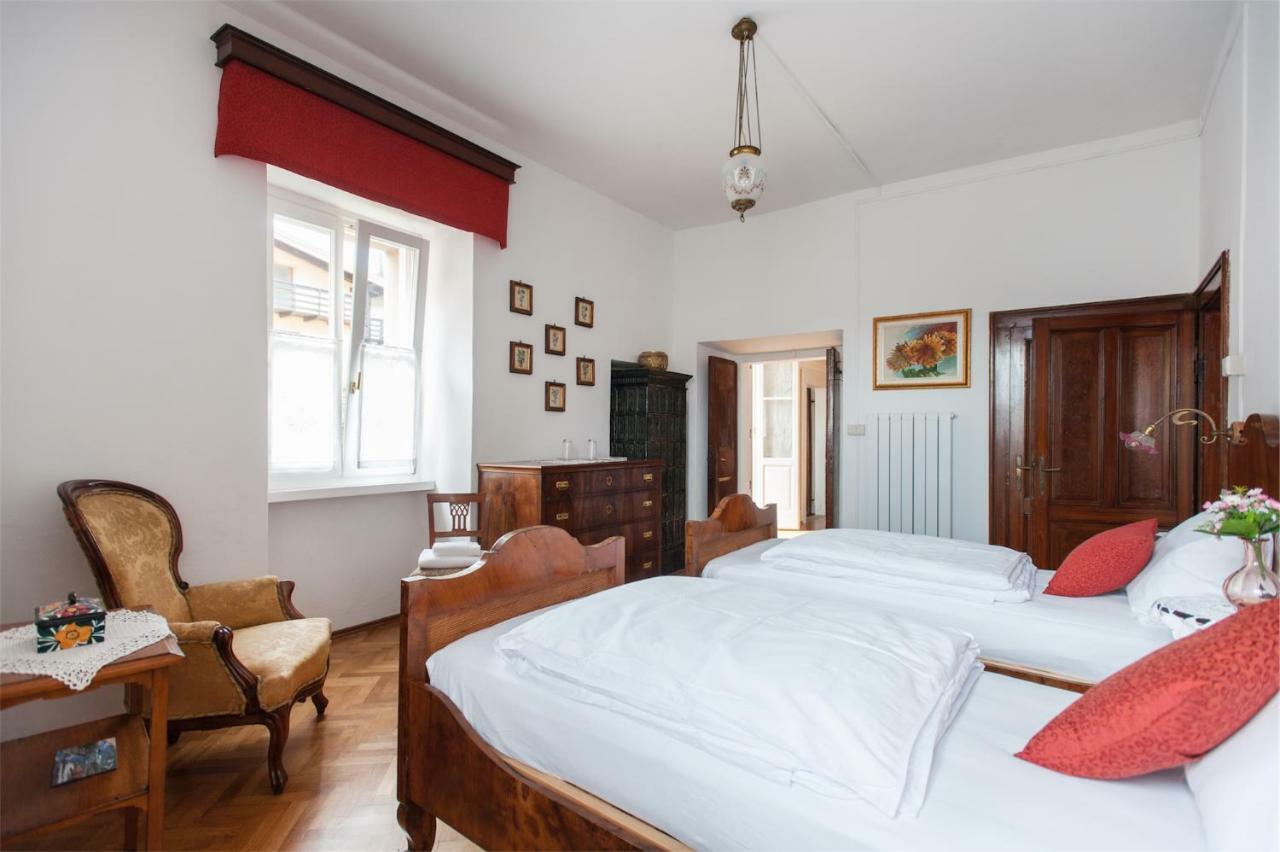 Apartamento Dimora Storica Caproni Arco Exterior foto